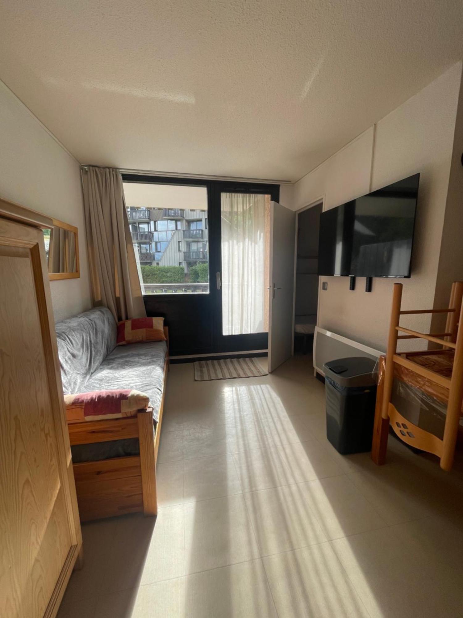 Appartement Pieds Des Pistes Реаллон Экстерьер фото